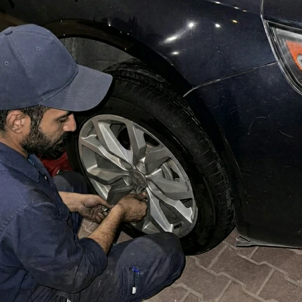 تبديل تواير وتواير سيارات - بنشر متنقل الكويت